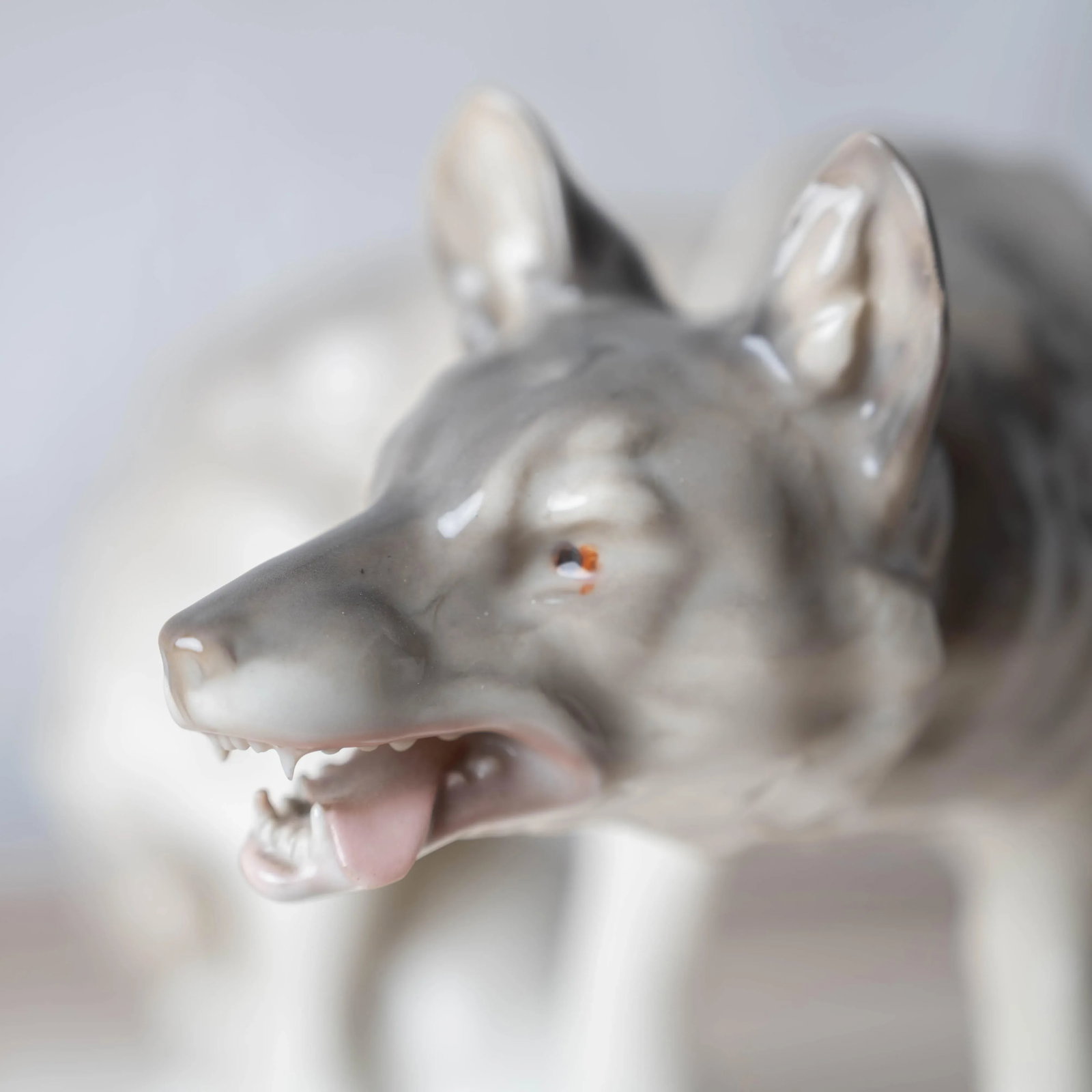 Porcelain Wolf by Waldemar Lindström for Rörstrand - 4