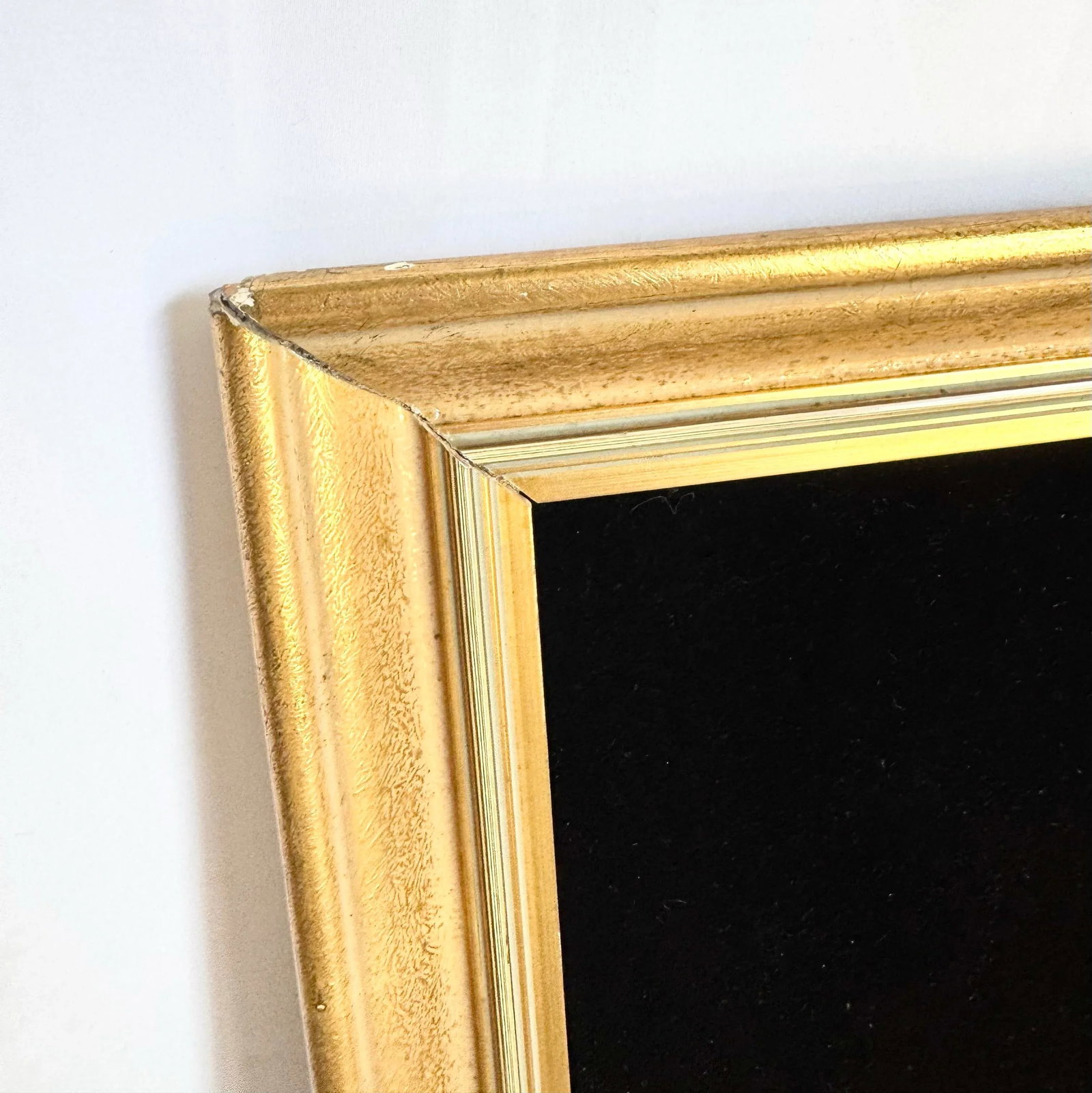 Framed Hand Painted Nude Woman on Black Velvet - 8