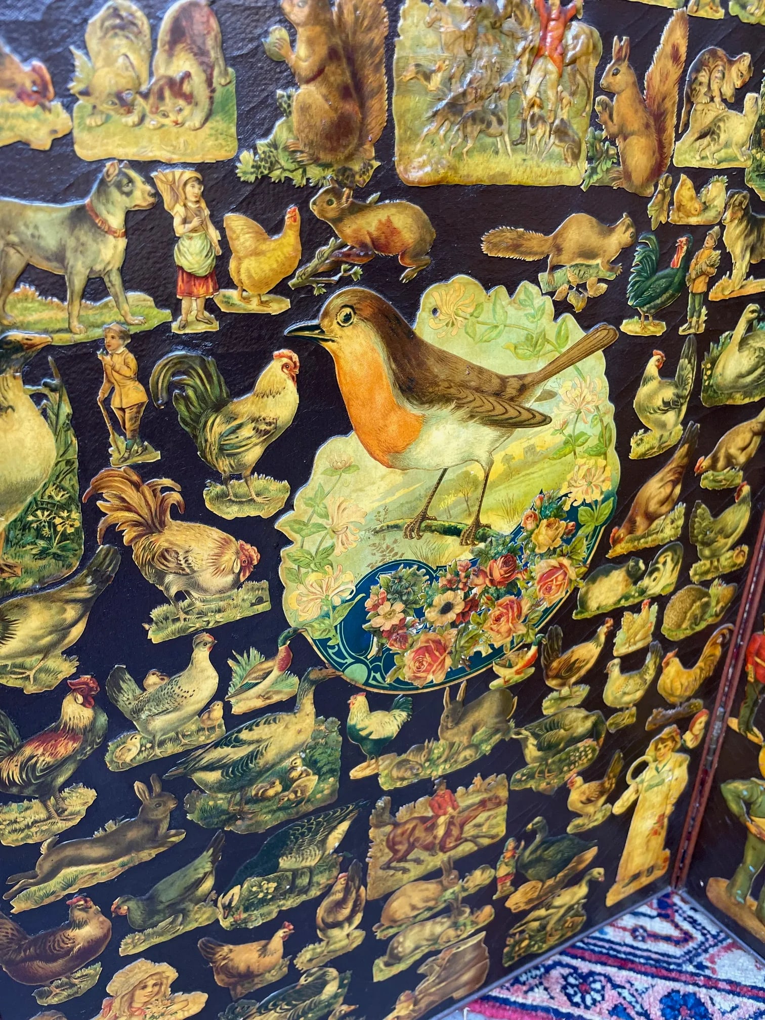 Large English Victorian Scrap Screen - 7