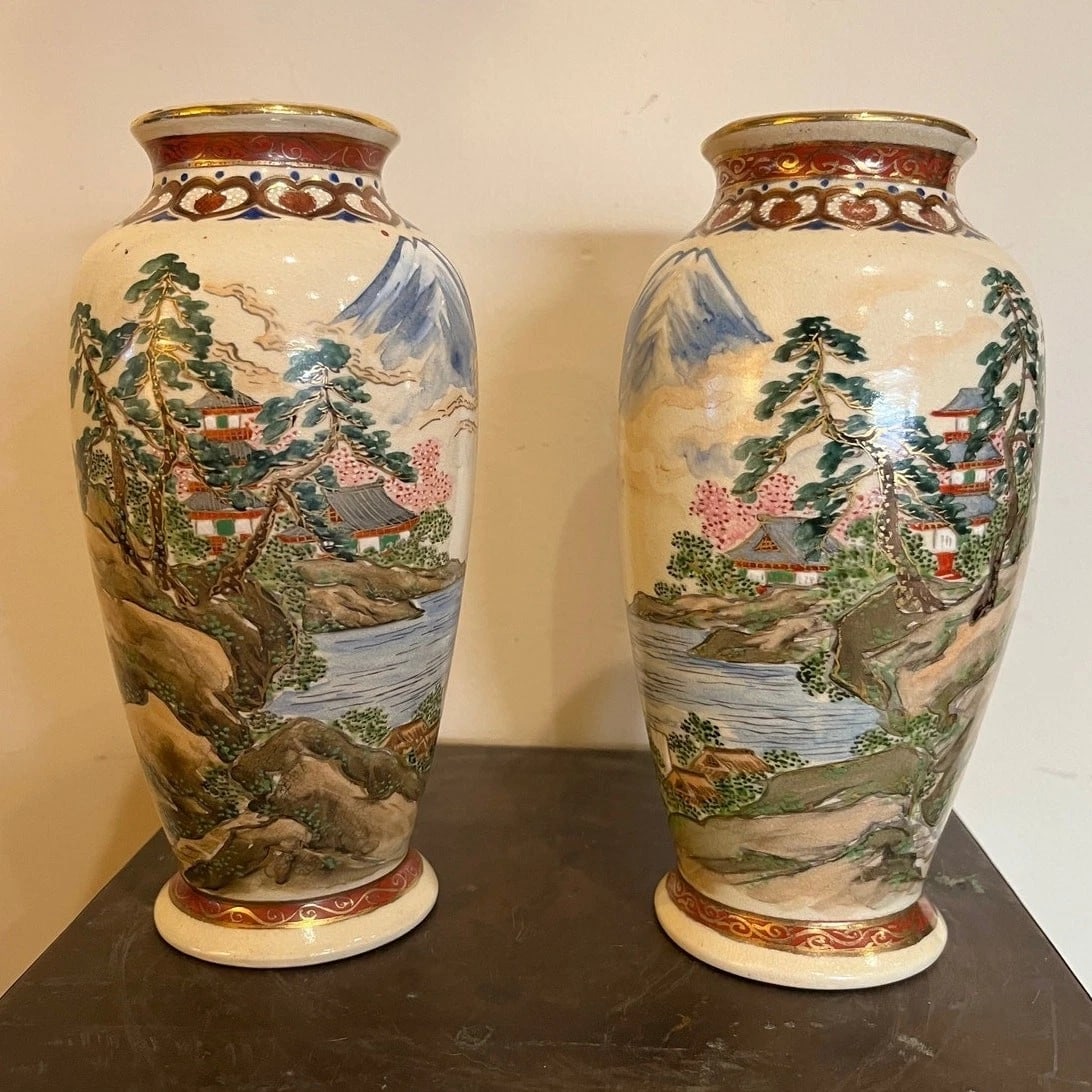 Late 20th Century Pair of 7" Decorative Japanese Style Vases - Gold Accent Porcelain Shelf Decor - 2