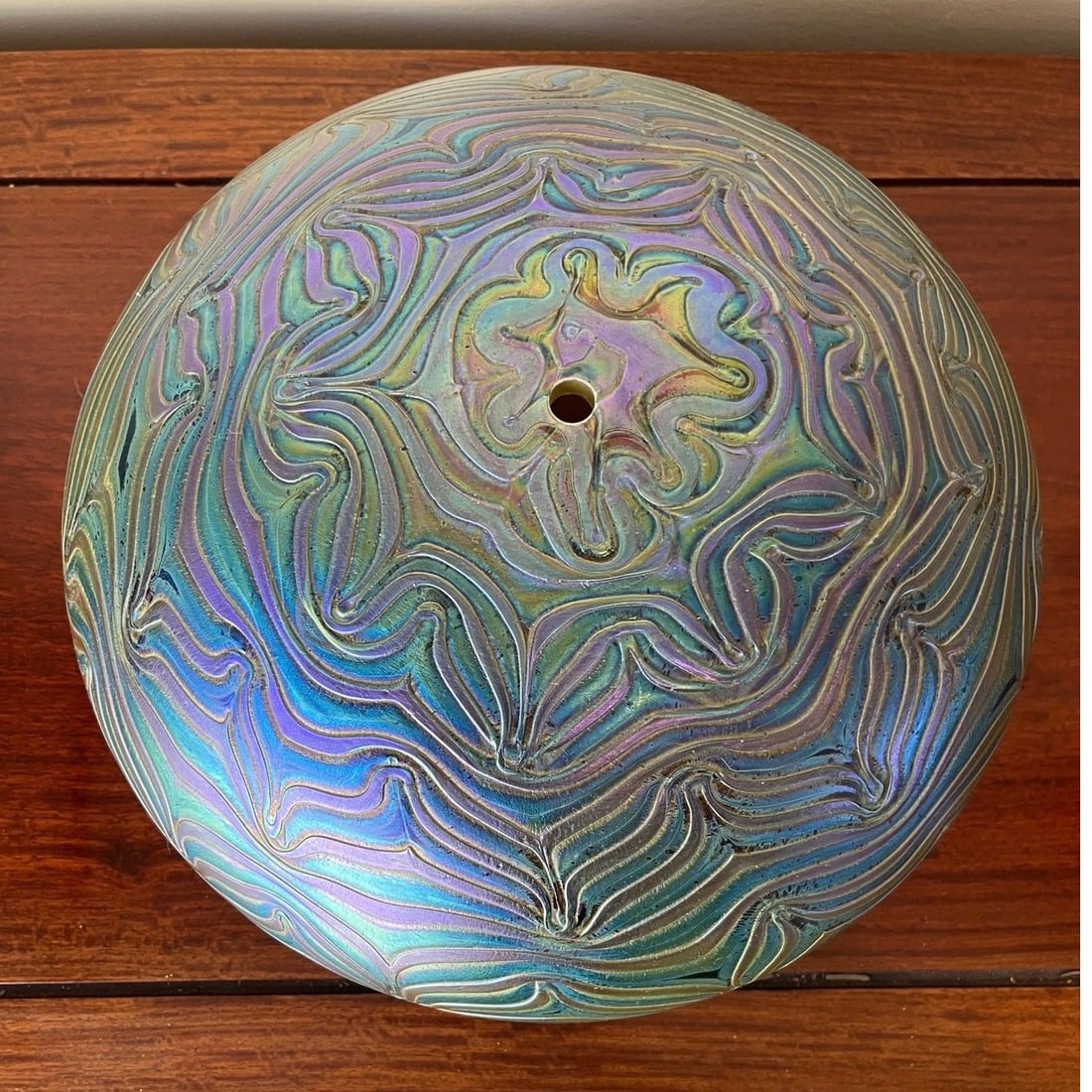 Vintage 12" Iridescent Pulled Feather Favrile Style Glass Dome Lamp Shade - 2
