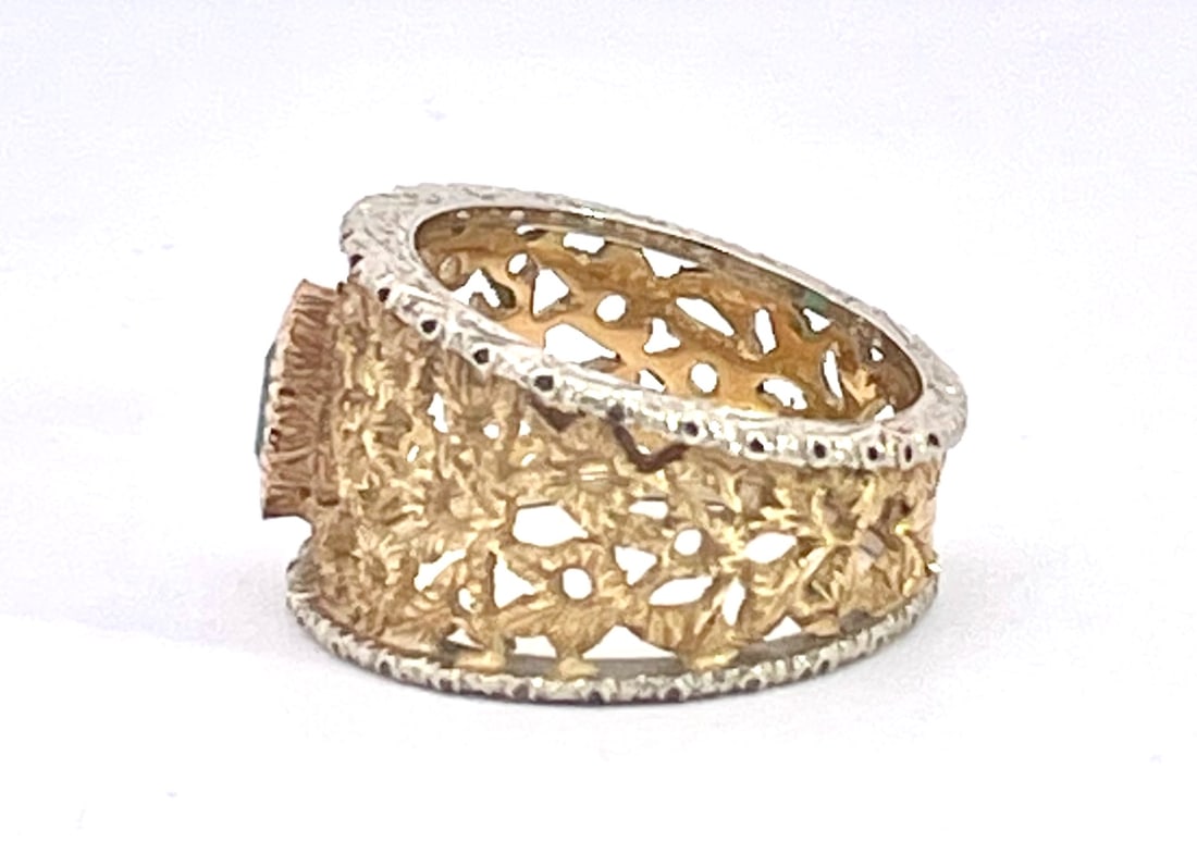 18k Renaissance Inspired Ring W/Emerald Center, Size 7.25 - 5