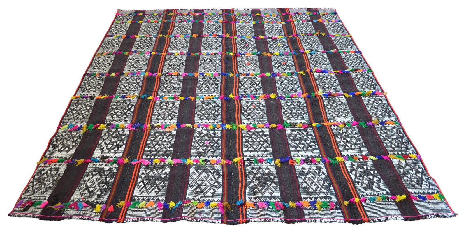 Dark Brown Neon Accent Kilim Rug, Tribal Flatweave, 1960s Vintage Southeastern Anatolian Rug, Organi - 7