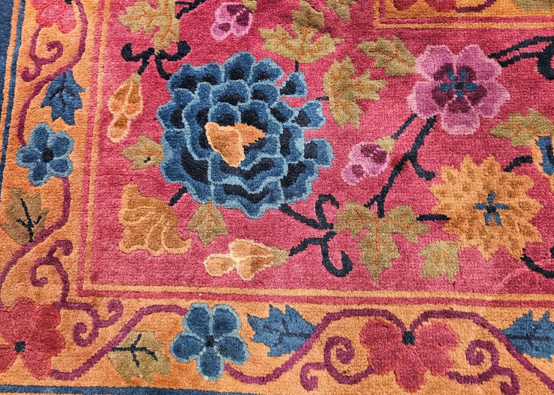 Oversize Chinese Art Deco Oversize Rug, Hand-Knotted Wool, Floral Design, 1920s - 4