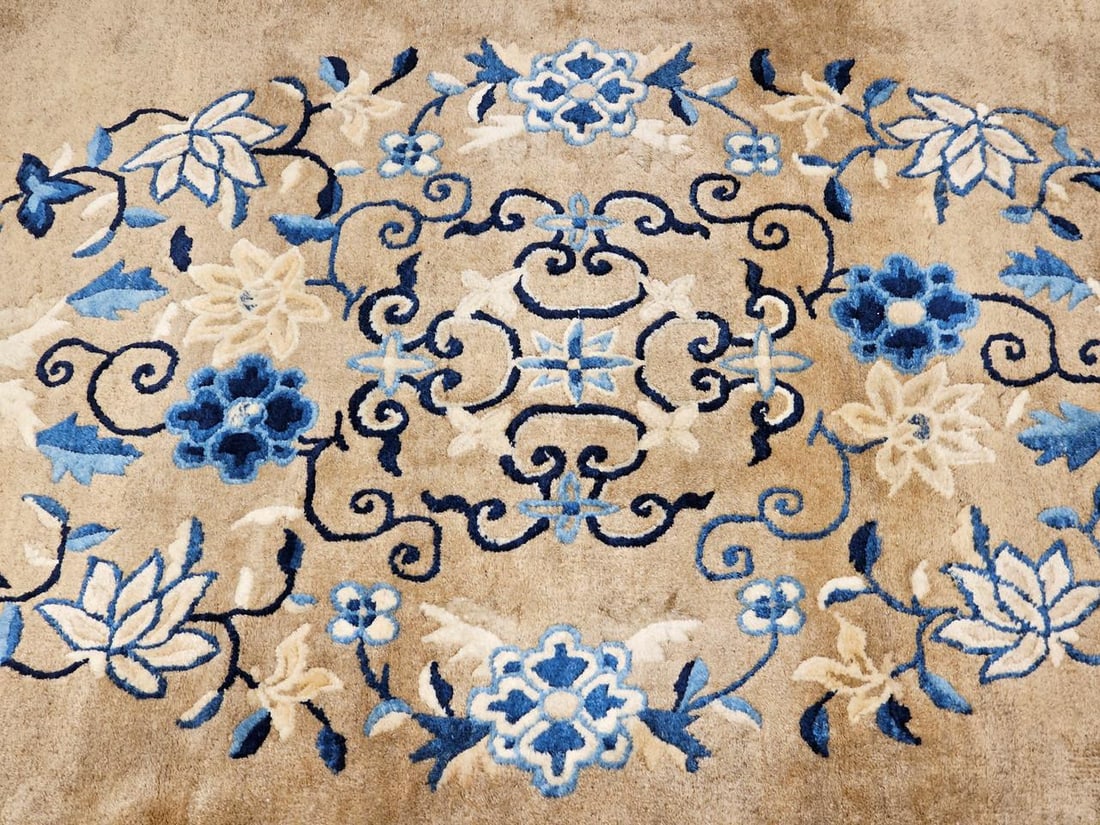 19th Century Oversized Chinese Peking Hand-Knotted Rug in Tan, Navy, Blue - 3