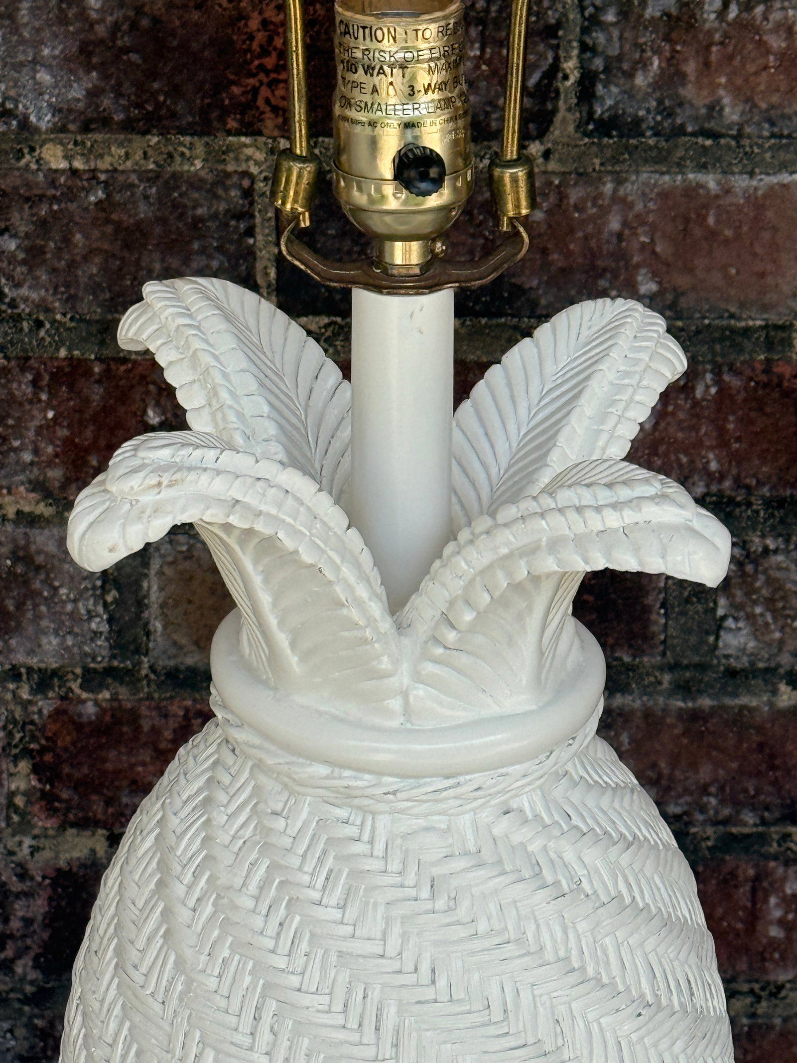 Vintage Palm Beach Regency White Faux Wicker Pineapple Table Lamp -Styled After Dorothy Draper /Mari - 6