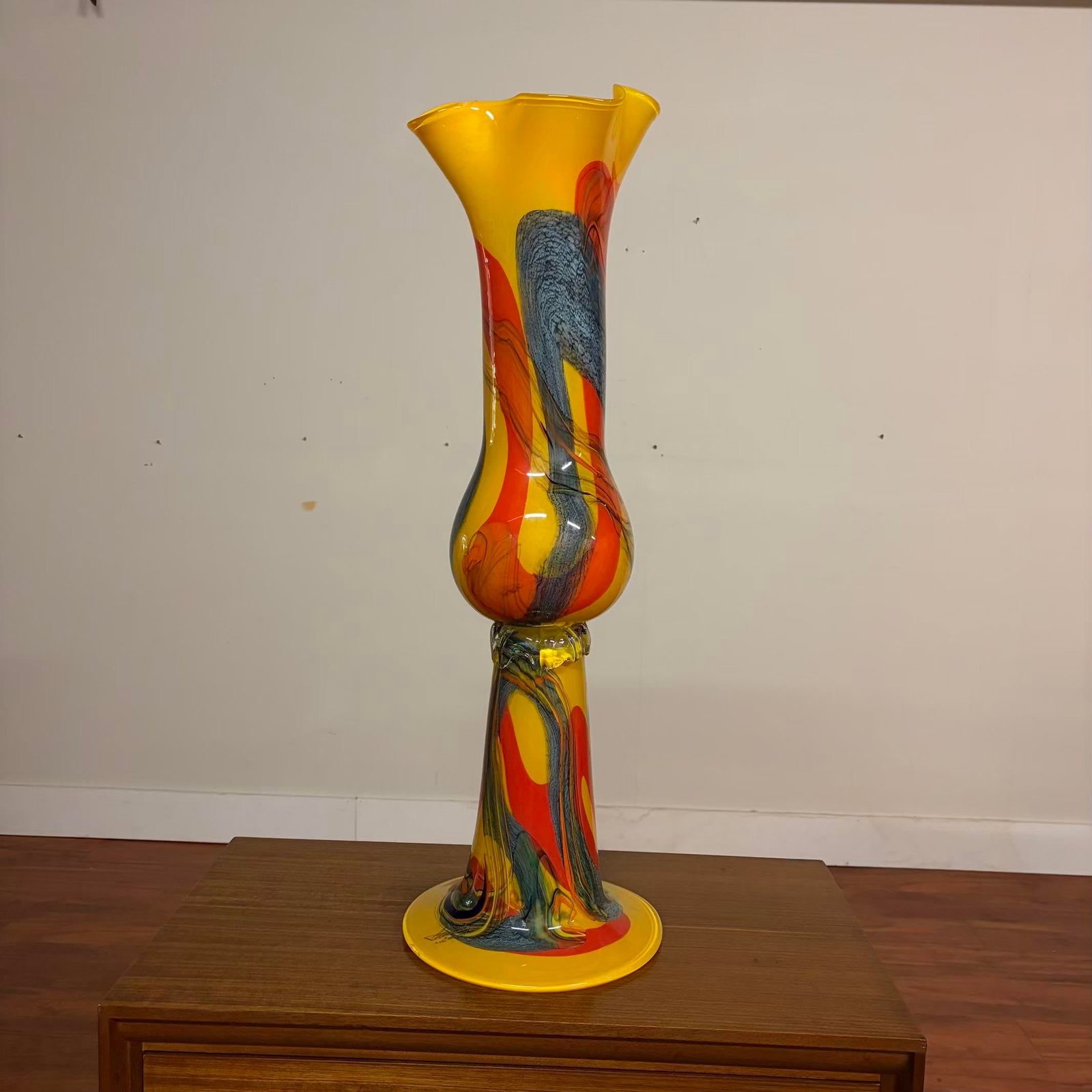 Studio Art Blown Glass Floor Vase - Signed 2003 - 3