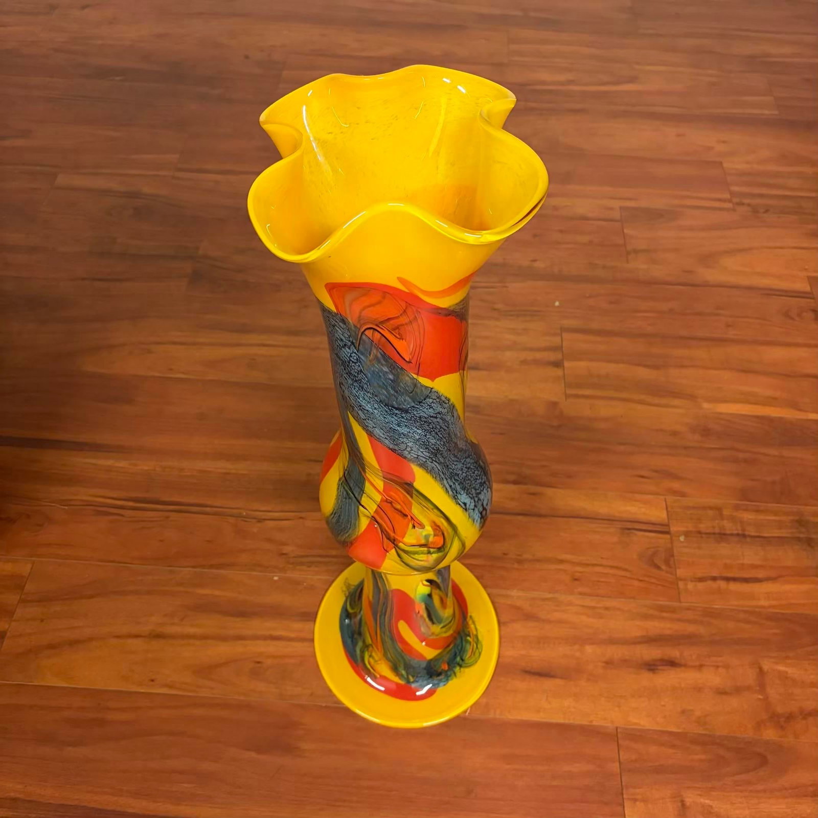 Studio Art Blown Glass Floor Vase - Signed 2003 - 6
