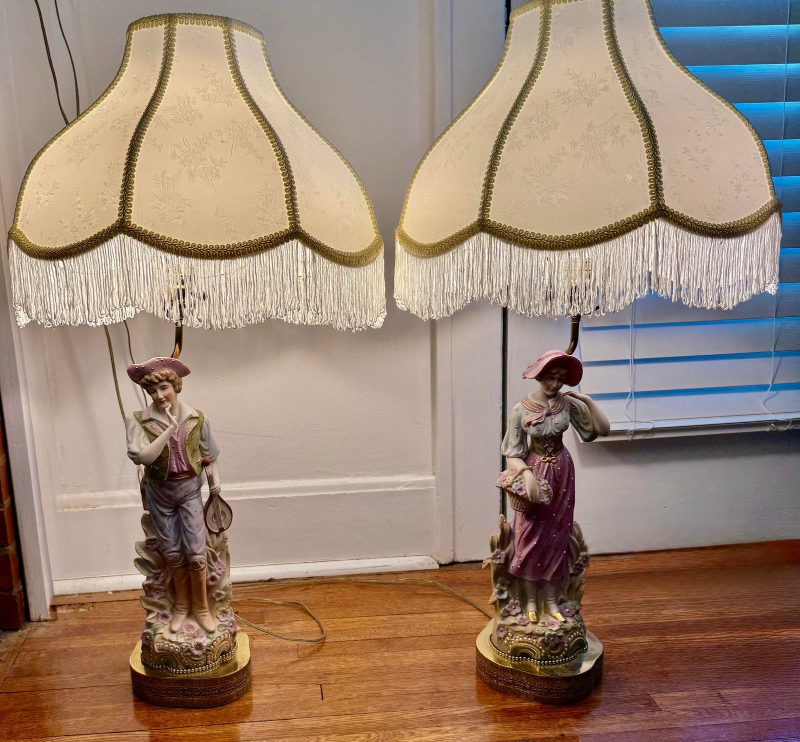 1940s s.g.k. China Pair of Large Lamps - 3
