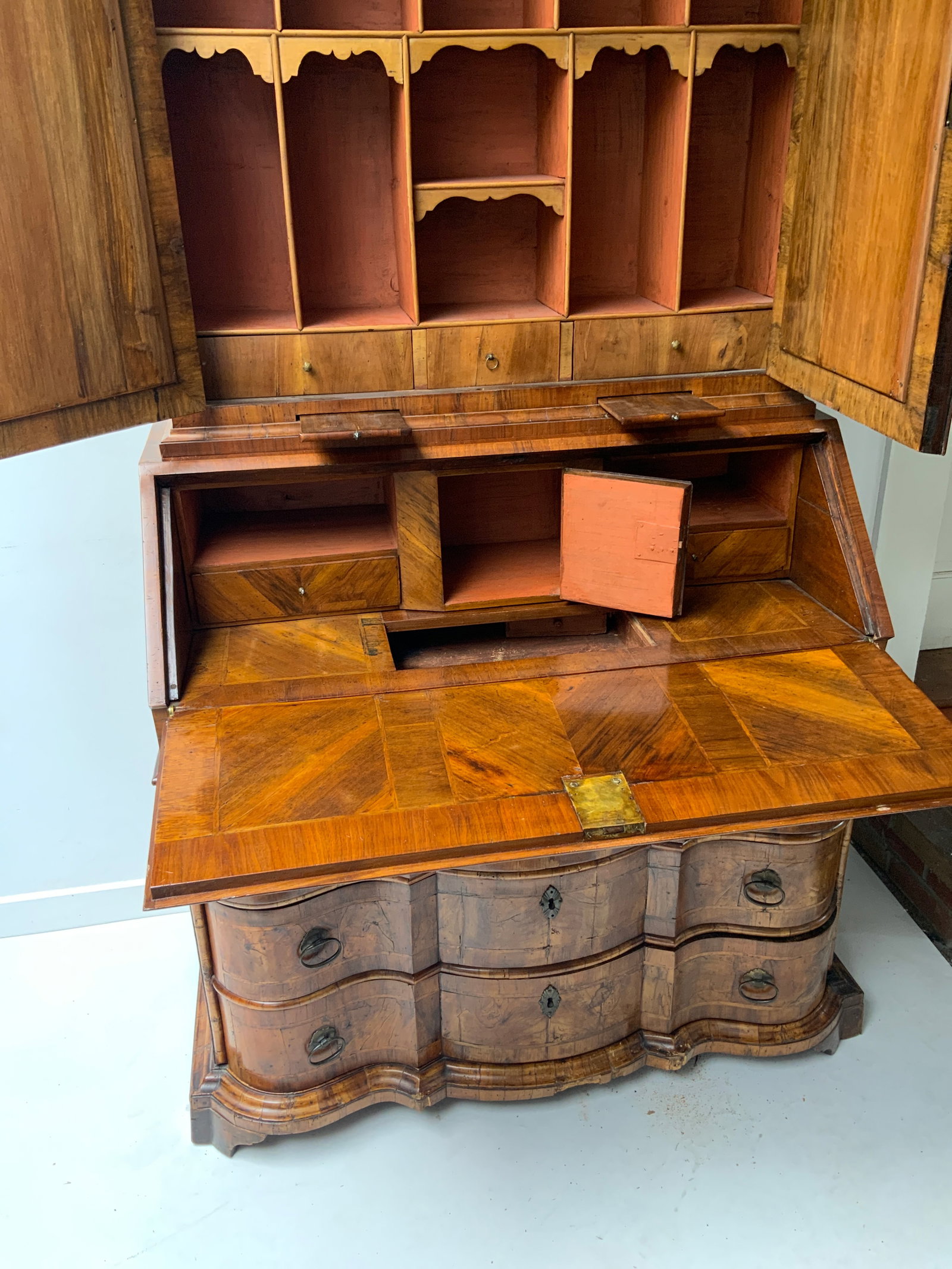 18th Century North Italian Baroque Style Figured Walnut Bureau Bookcase - 6