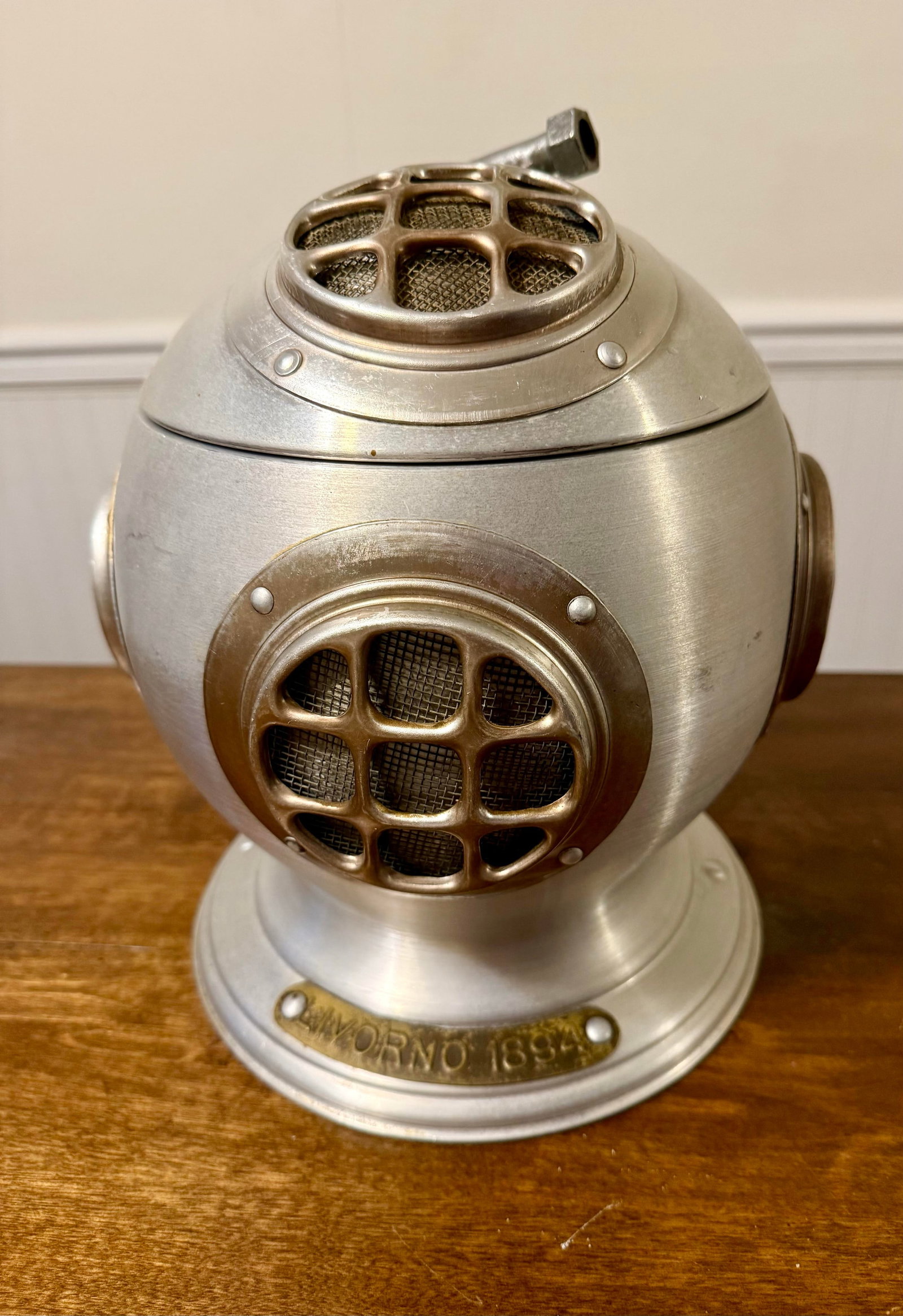 Vintage Diving Helmet Ice Bucket - 10