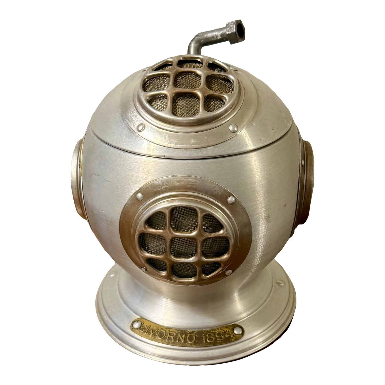 Vintage Diving Helmet Ice Bucket (1 of 12)