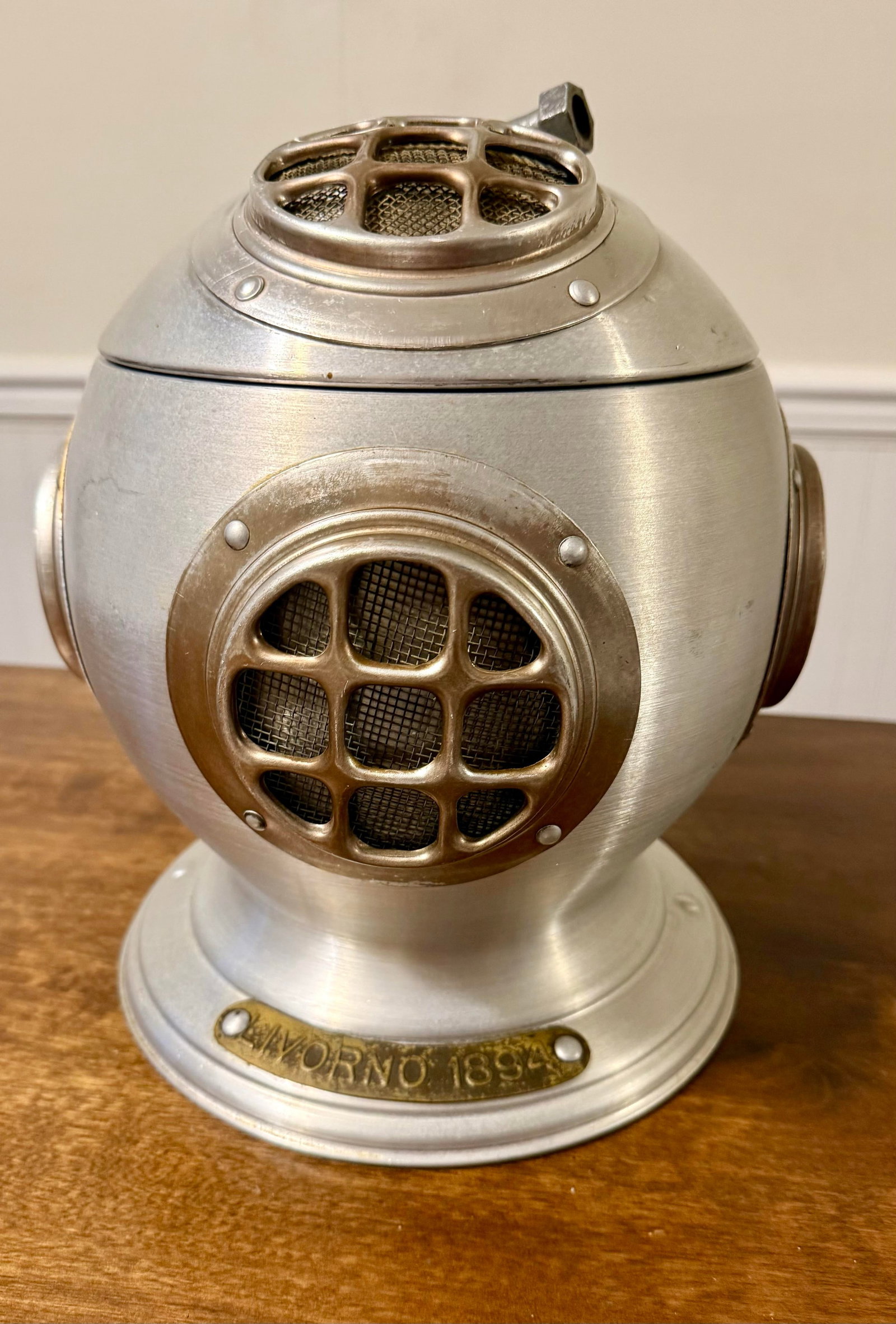 Vintage Diving Helmet Ice Bucket - 5