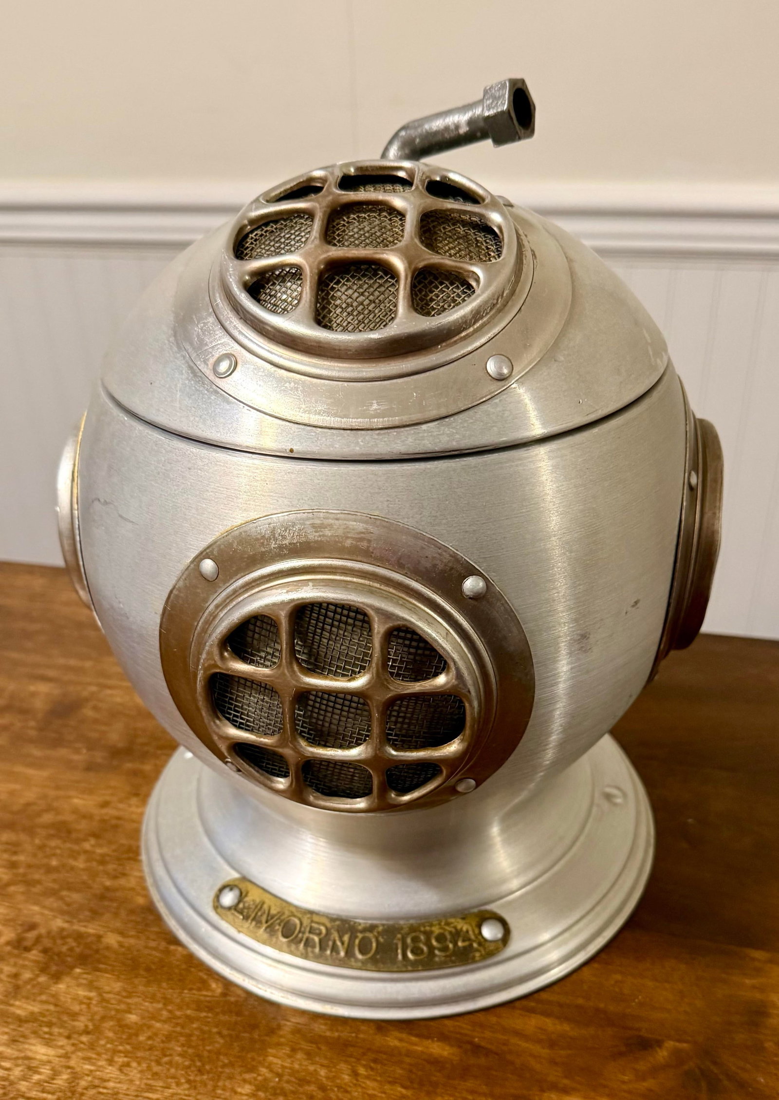 Vintage Diving Helmet Ice Bucket - 8
