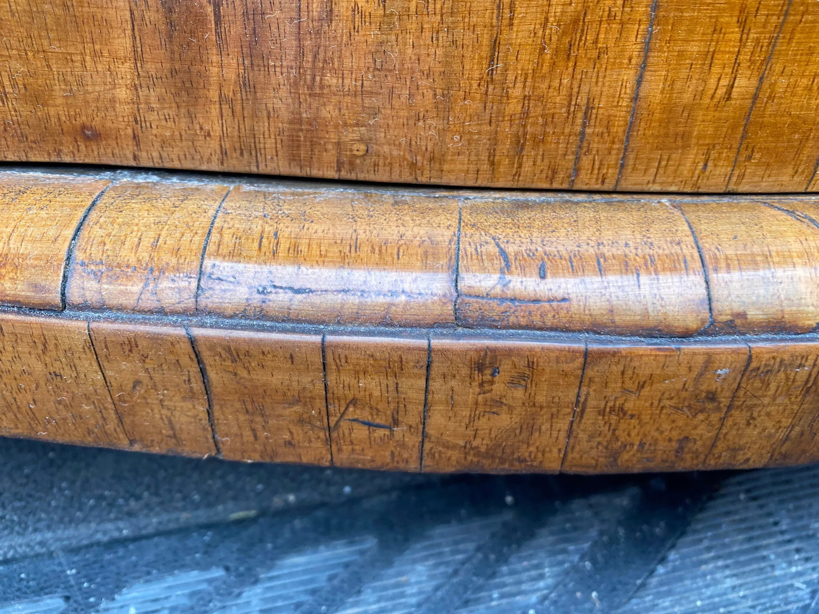 Mid 18th Century Venetian Olivewood Italian Desk - 5