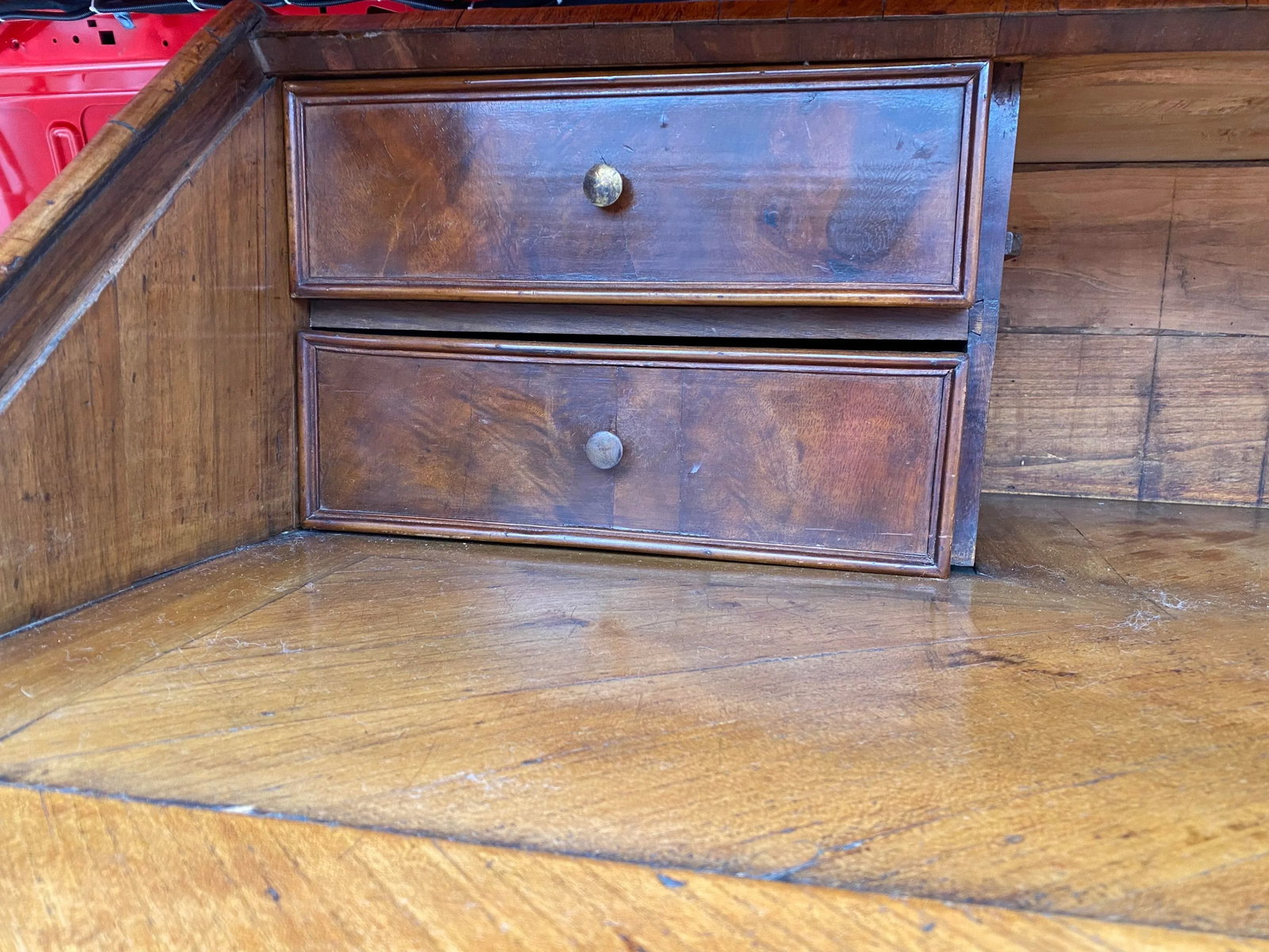 Mid 18th Century Venetian Olivewood Italian Desk - 7