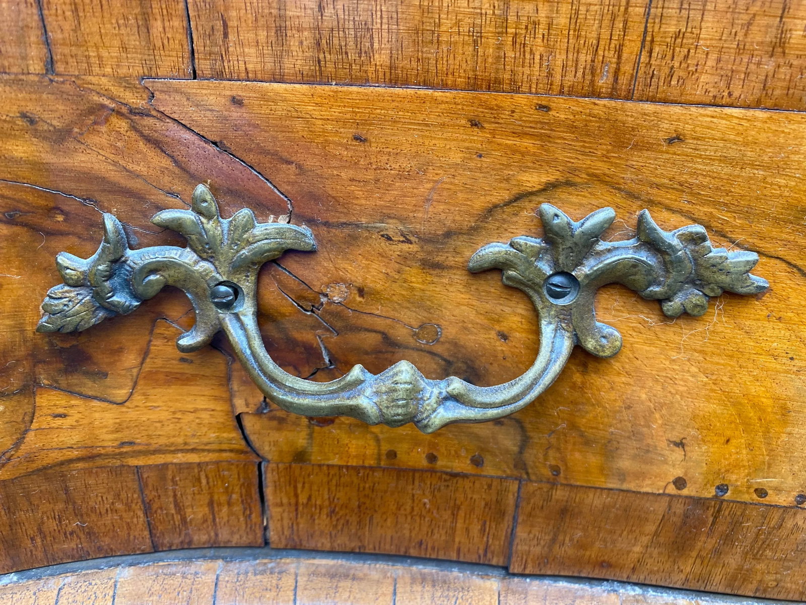 Mid 18th Century Venetian Olivewood Italian Desk - 8