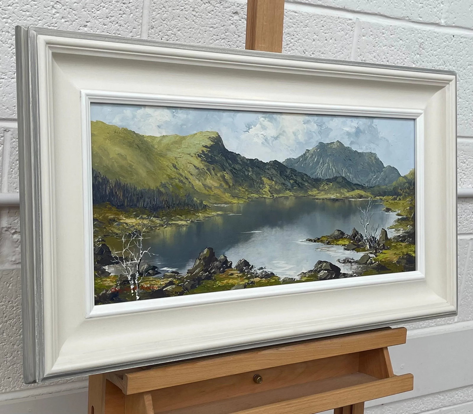 Mountain Lake Landscape Impasto Oil Painting by 20th Century British Artist, Presented in a Fresh Of - 2