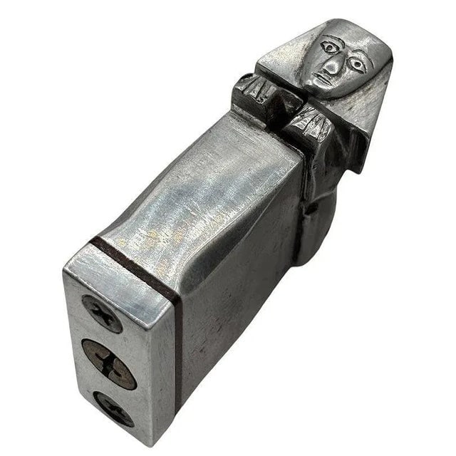 1920s Handmade Bespoke Silver Art Deco Sphinx Lift Arm Lighter With Geometric Inlay - 7