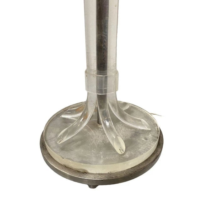 1960s Hollywood Regency Lucite and Chrome Floor Lamp - 5