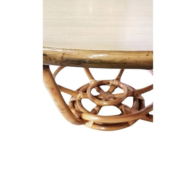 1950s Restored Rattan Round Accent Coffee Table - 5