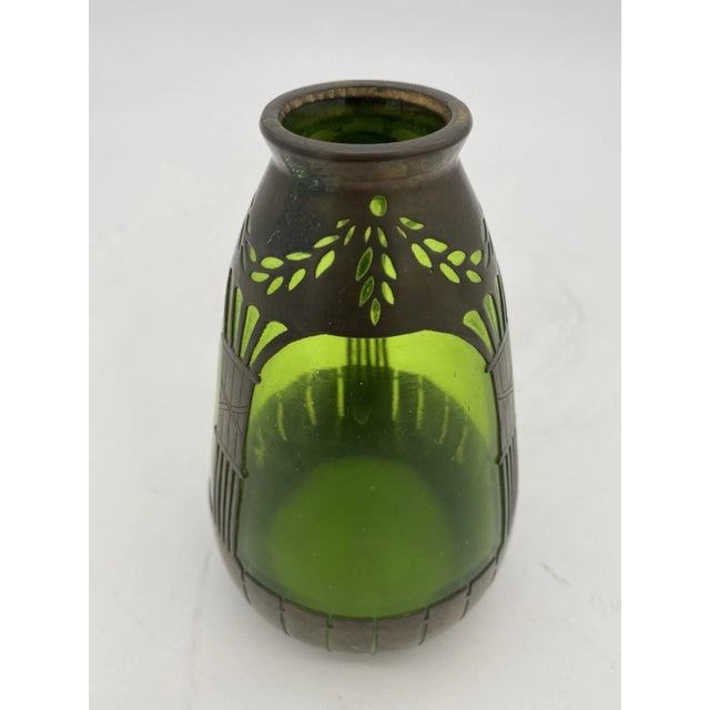 Circa 1900s French Art Nouveau Copper & Green Glass Vase - 6