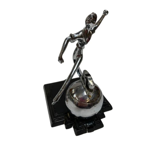 1930s Art Deco Ball Player Table Table Lighter With Base by Ronson - 3