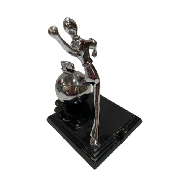 1930s Art Deco Ball Player Table Table Lighter With Base by Ronson - 5