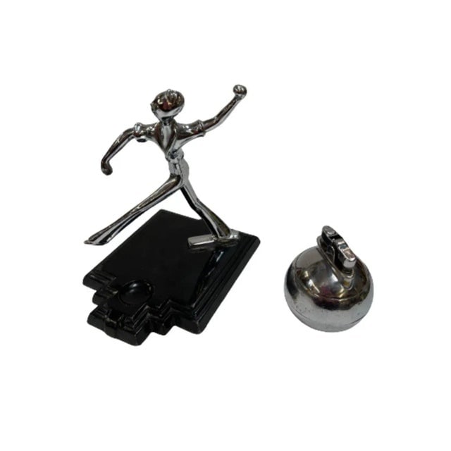 1930s Art Deco Ball Player Table Table Lighter With Base by Ronson - 8