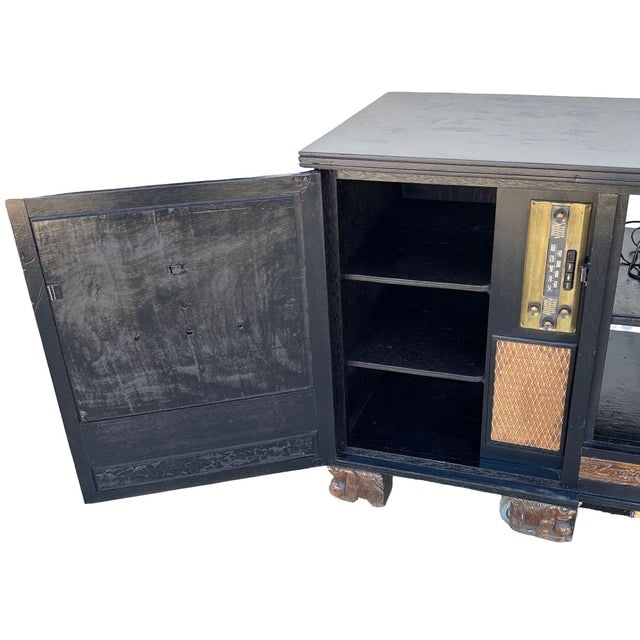 1950s Mid-Century James Mont Style Carved Media Credenza Stereo Cabinet - 4