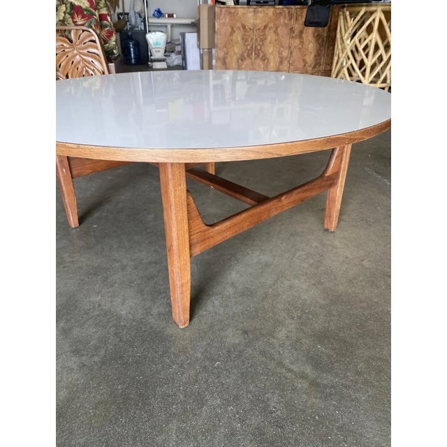 Danish Mid-Century Round Coffee Table With White Laminate Top - 6