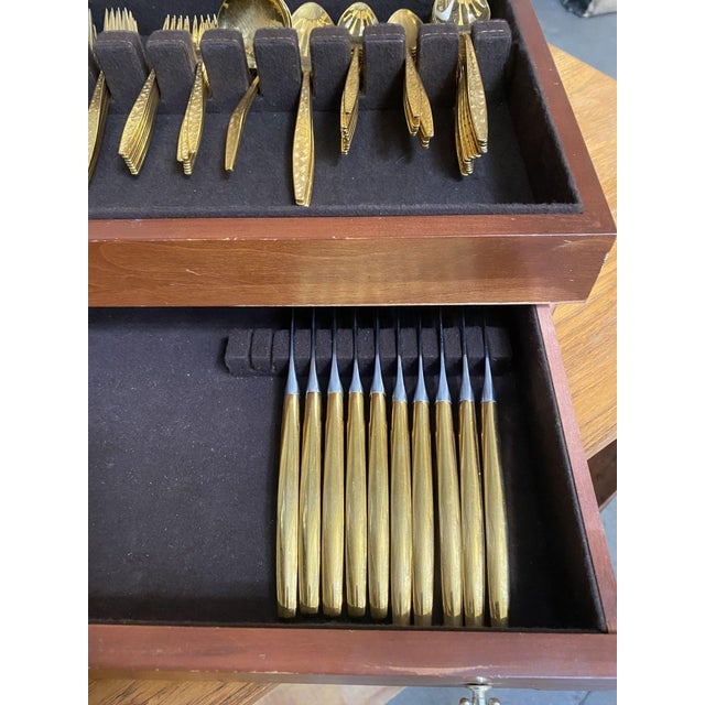 1950s Modernist Pattern Gold Plated Stainless Flatware Set of 92 by Reed and Barton - 6