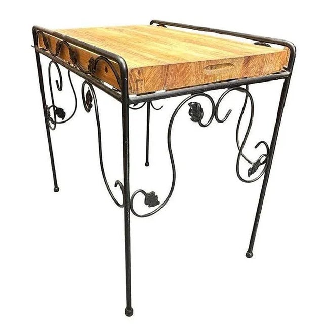 1950s Wrought Iron Scrolling Ivy Wire Patio Wire Side Table W/ Butcher Block Top - 3