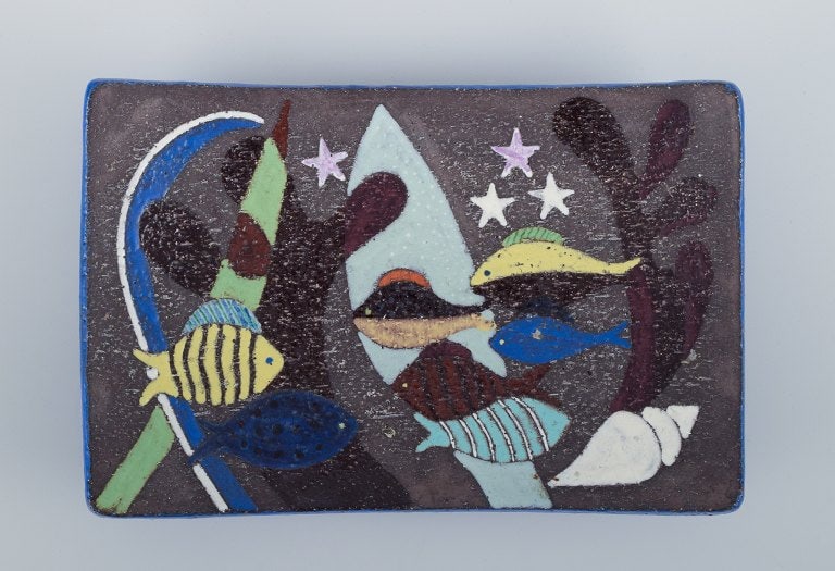 Anna Lisa Thomson for Upsala-Ekeby. Large "Spectra" ceramic dish with swimming fish. - 4