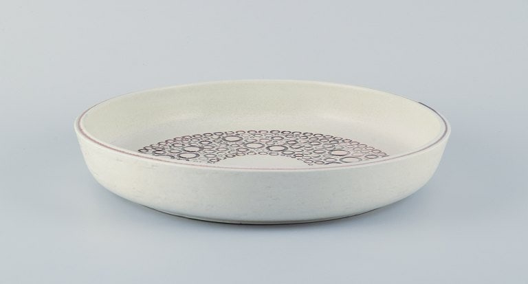Britt-Louise Sundell (1928-2011) for Gusatvsberg, Sweden, large ceramic bowl in modernist design. - 4