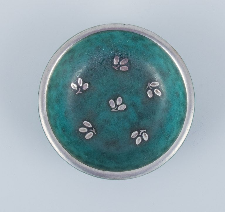 Wilhelm Kåge for Gustavsberg, a set of four small Argenta ceramic bowls inlaid with silver leaf - 3