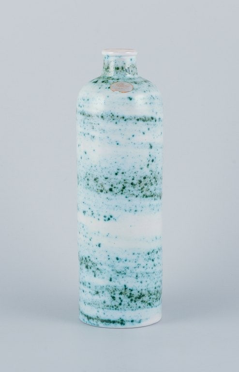 Nittsjö, Sweden, ceramic vase, green shaded glaze on a white base. Rare model. - 2