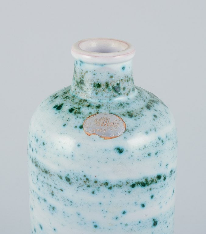 Nittsjö, Sweden, ceramic vase, green shaded glaze on a white base. Rare model. - 5
