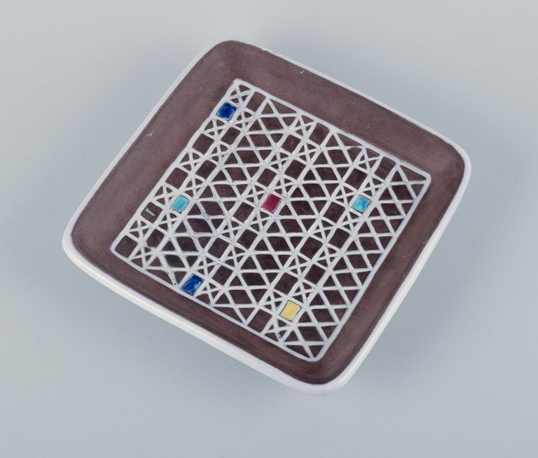 Ingrid Atterberg for Upsala-Ekeby, square "Corso" ceramic bowl with a geometric pattern. - 3