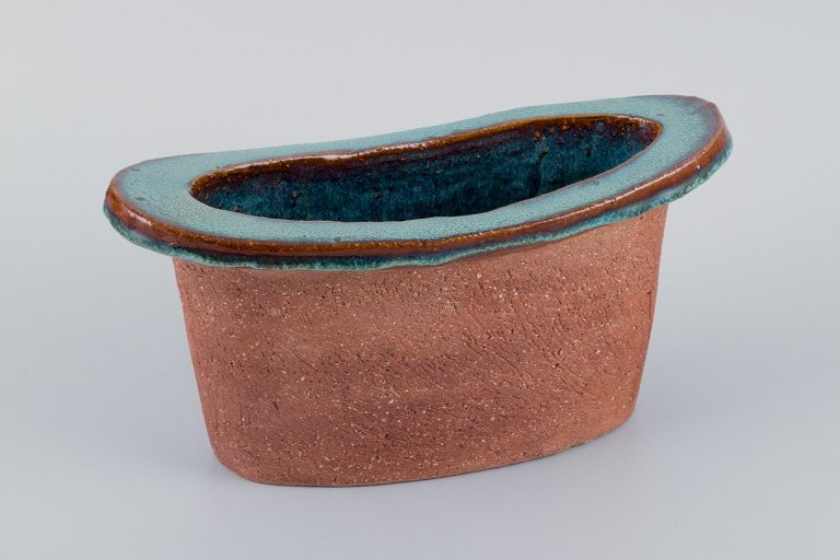 Curt Addin, large bowl in chamotte clay. Interior with turquoise glaze. - 7