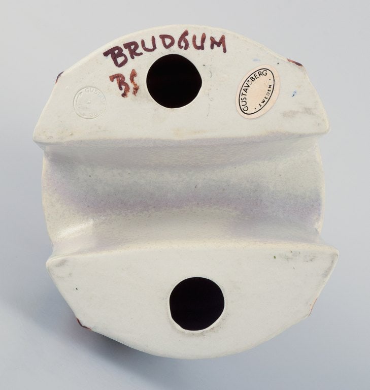 Britt Louise Sundell for Gustavsberg. Rare ceramic candlestick in the form of a groom. - 7