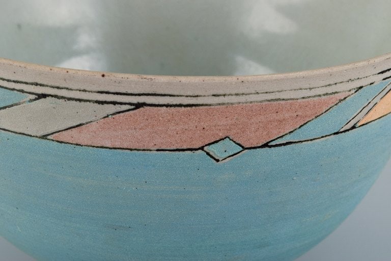 Ane-Katrine von Bülow, Danish contemporary ceramicist. Unique bowl in turquoise with geometric - 6