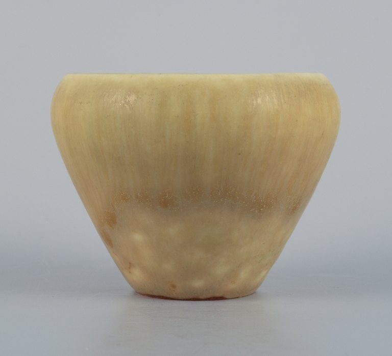 Carl Harry Stålhane for Rörstrand, ceramic vase with hare fur glaze in shades of yellow. - 3