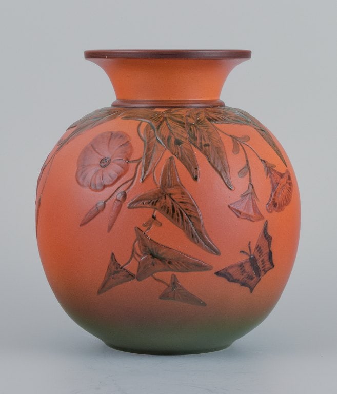 Ipsens, Denmark, vase with flowers and butterfly. Glaze in orange and green tones. - 2