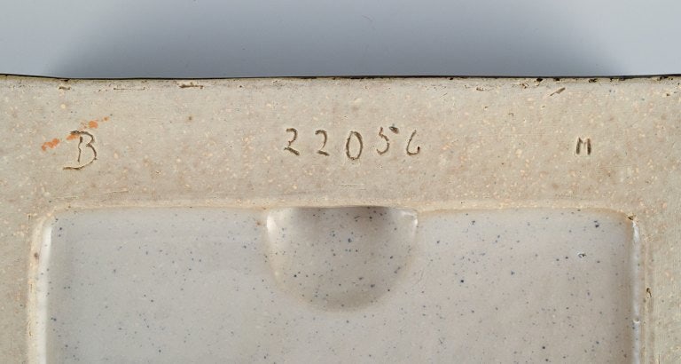 Knud Kyhn for Royal Copehagen. Wall relief in stoneware with a motif of birds in a landscape. - 7
