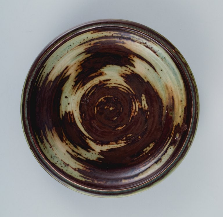 Carl Halier (1873-1948) for Royal Copenhagen, bowl in stoneware with sung glaze. - 4