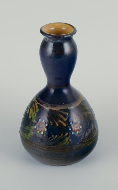 Kähler vase with blue glaze and motif of flowers and branches. - 3