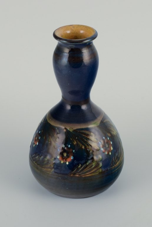 Kähler vase with blue glaze and motif of flowers and branches. - 4