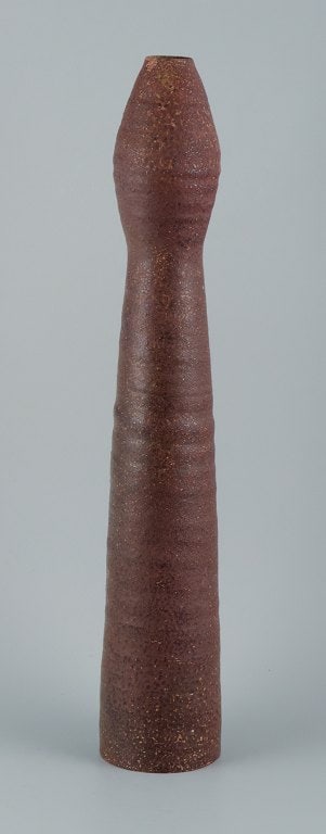 Mobach, Holland, large unique ceramic vase. Tall and slim vase in shades of brown. - 3