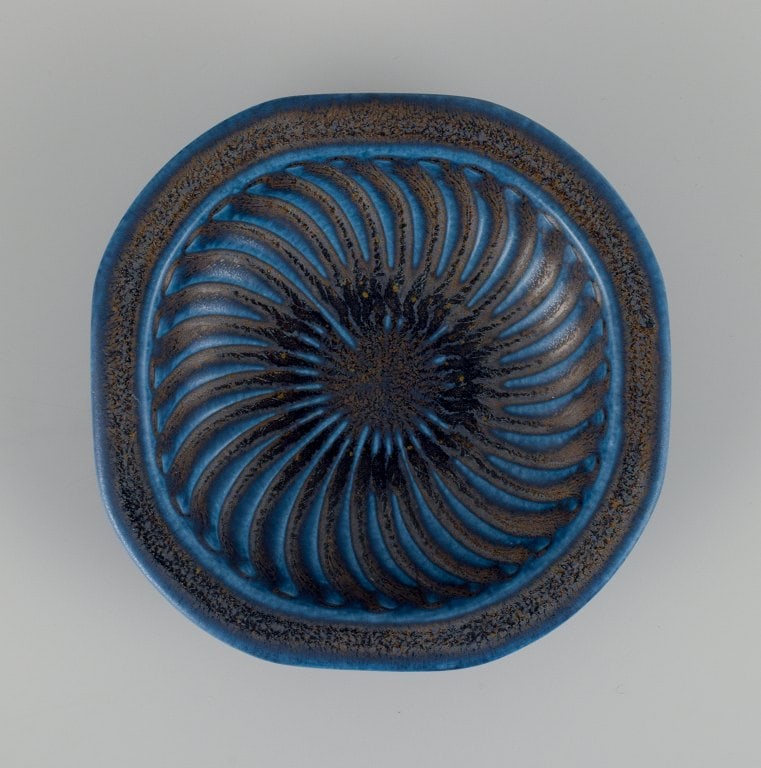 Wilhelm Kåge (1889-1960), Kåge Verkstad Gustavsberg, hand-glazed ceramic bowl with blue - 3